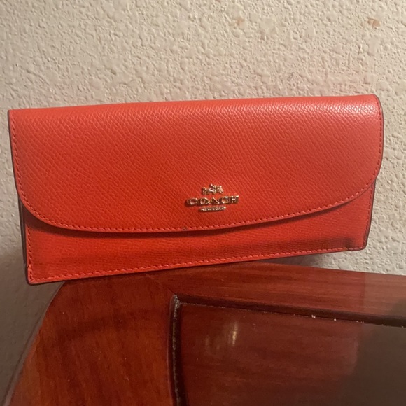 Coach bundle of 2 wallets and mini bag - Picture 3 of 14